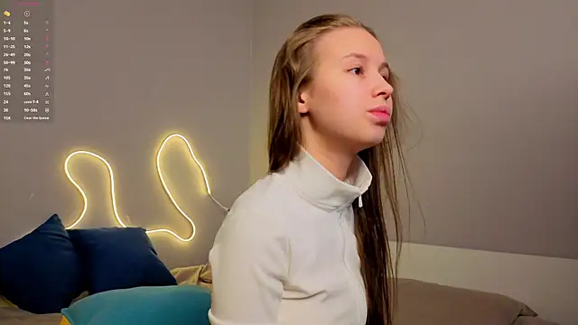 Emma dream  online show from May 8, 2026, 1:42 am