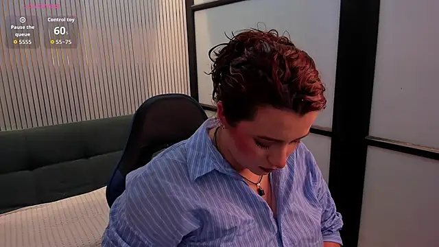 Snapshot of JeanneWilliams chatting on June 14, 2026, 11:33 am JeanneWilliams online show from June 14, 2026, 11:33 am
