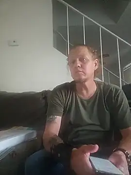 Snapshot of yourMasterisBored chatting on June 12, 2026, 2:09 am yourMasterisBored online show from June 12, 2026, 2:09 am