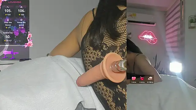 Snapshot of Bella_Donne_ chatting on June 10, 2026, 5:03 pm Bella Donne online show from June 10, 2026, 5:03 pm
