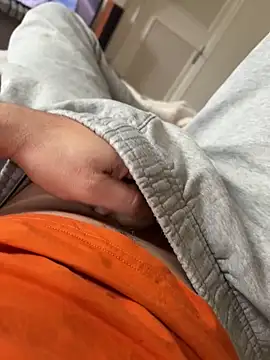 Snapshot of gg79100 chatting on March 16, 2026, 1:48 pm gg79100 online show from March 16, 2026, 1:48 pm