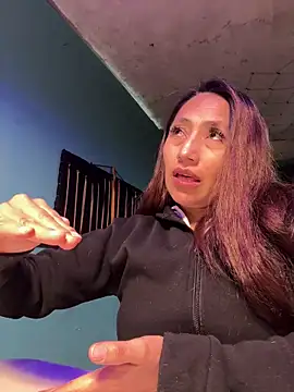 MilaRose00 online show from March 29, 2026, 2:02 am