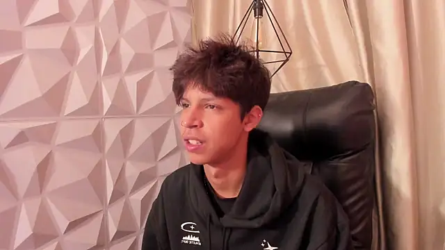 Ethan qop online show from July 14, 2026, 11:49 am