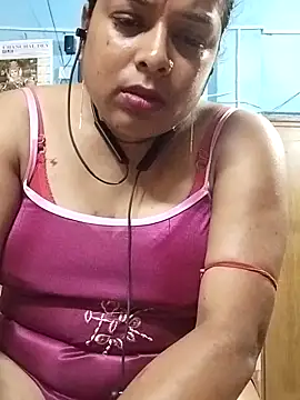 Snapshot of Xxx_Title chatting on March 14, 2026, 6:03 pm Xxx Title online show from March 14, 2026, 6:03 pm