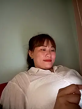 Snapshot of Lucxy-ki6 chatting on June 1, 2026, 1:11 pm Lucxy-ki6 online show from June 1, 2026, 1:11 pm
