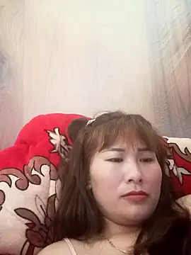 Lucxy-ki6 online show from April 21, 2026, 1:42 am