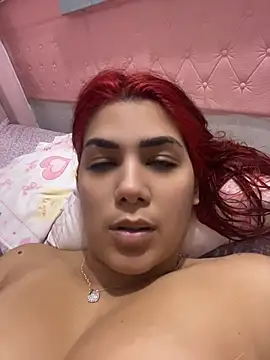 Hopeluna online show from June 4, 2026, 1:10 am