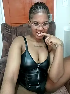 Hotsexyberry222 online show from April 22, 2026, 6:14 pm