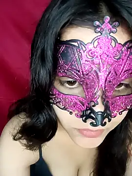 Hottymahi7 online show from May 3, 2026, 2:09 pm