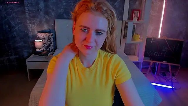 Snapshot of Shiny_Liss chatting on May 31, 2026, 1:44 am Shiny Liss online show from May 31, 2026, 1:44 am