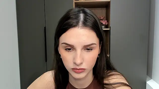 Snapshot of HanneloreCotty chatting on March 16, 2026, 5:44 am HanneloreCotty online show from March 16, 2026, 5:44 am