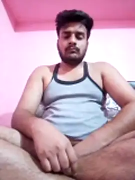 Decentlover67 online show from May 9, 2026, 5:38 pm