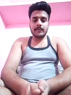Decentlover67 online show from April 29, 2026, 4:11 pm