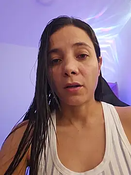 Snapshot of miaeyex chatting on May 21, 2026, 1:19 pm miaeyex online show from May 21, 2026, 1:19 pm