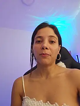 Snapshot of miaeyex chatting on May 13, 2026, 12:01 pm miaeyex online show from May 13, 2026, 12:01 pm