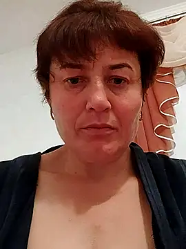 Snapshot of valeryXmur chatting on May 17, 2026, 8:20 pm valeryXmur online show from May 17, 2026, 8:20 pm