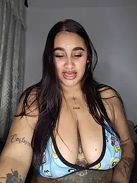 Snapshot of Mia_skyy18 chatting on July 30, 2026, 12:10 am Mia skyy18 online show from July 30, 2026, 12:10 am