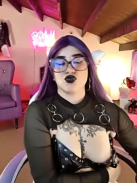 LilithDark666 online show from April 24, 2026, 1:02 pm