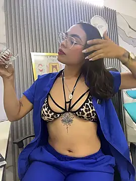 Snapshot of daniela-sexy chatting on June 20, 2026, 1:49 pm daniela-sexy online show from June 20, 2026, 1:49 pm