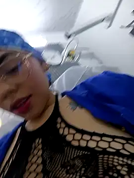 daniela-sexy online show from April 21, 2026, 1:50 pm