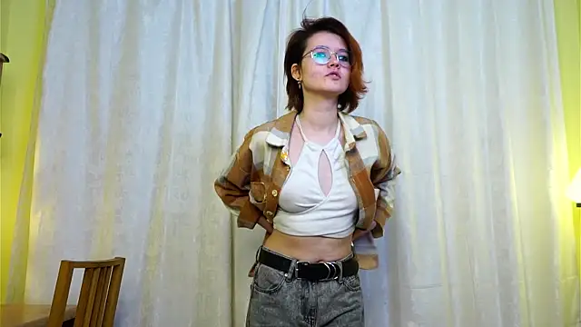 FlaviaAvena online show from March 21, 2026, 6:34 pm