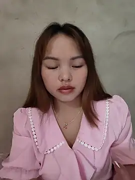 Snapshot of Mina_xYx chatting on June 22, 2026, 3:25 am Mina xYx online show from June 22, 2026, 3:25 am