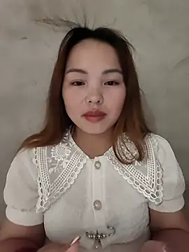 Snapshot of Mina_xYx chatting on July 20, 2026, 10:50 am Mina xYx online show from July 20, 2026, 10:50 am