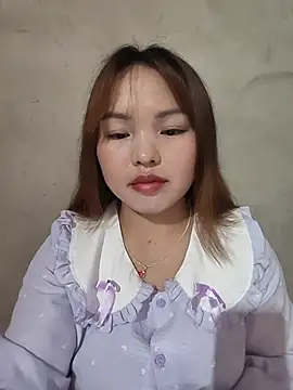 Snapshot of Mina_xYx chatting on June 26, 2026, 4:13 pm Mina xYx online show from June 26, 2026, 4:13 pm