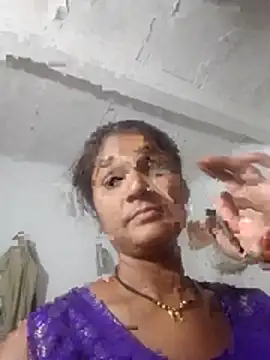 Mona ji32 online show from April 19, 2026, 3:13 pm