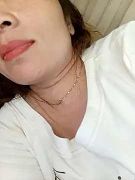 Sury sexyy online show from May 20, 2026, 9:39 am