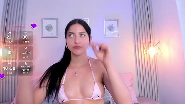 Sallyrosee  online show from August 5, 2026, 6:13 pm