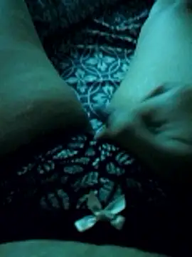 LunaCaat online show from April 9, 2026, 5:31 am