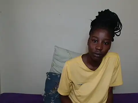 AfricanMelaninDoll online show from March 17, 2026, 7:44 am