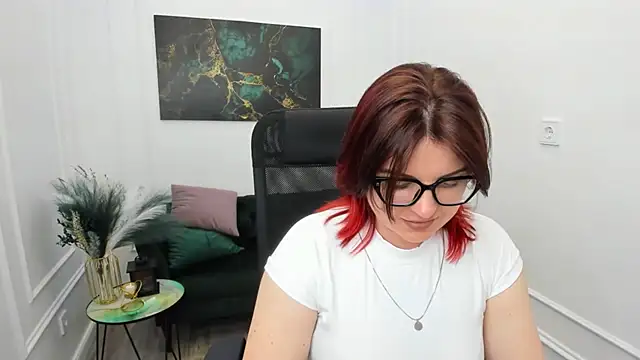 AmeliaDateri online show from May 2, 2026, 11:04 am