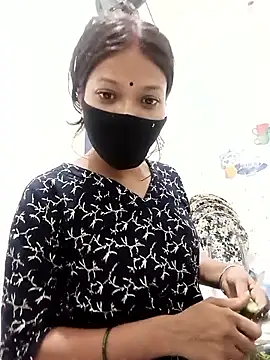 Candyy crushh online show from May 4, 2026, 5:16 pm