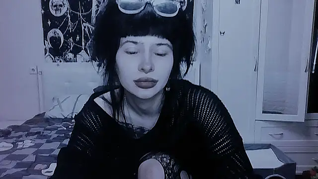 Snapshot of AllisonDeetz chatting on May 12, 2026, 4:24 pm AllisonDeetz online show from May 12, 2026, 4:24 pm