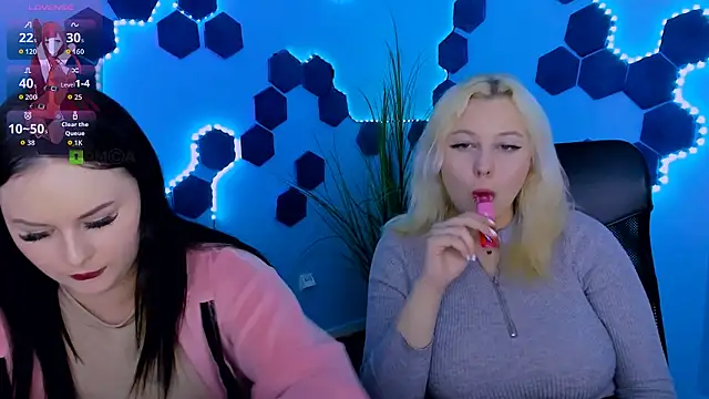 aria blaze  online show from March 20, 2026, 10:05 am