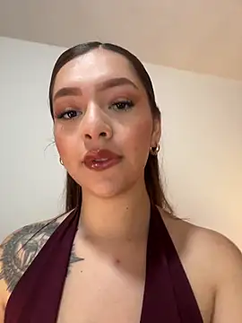 Snapshot of alana_gv chatting on June 17, 2026, 12:48 pm alana gv online show from June 17, 2026, 12:48 pm
