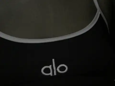 Moos1009 online show from March 18, 2026, 3:46 pm