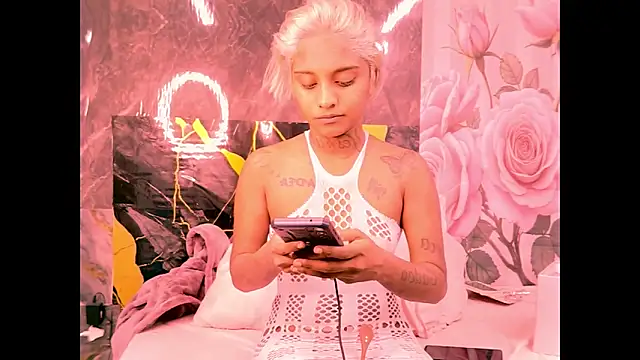 Snapshot of indian_barbie chatting on May 29, 2026, 5:08 pm indian barbie online show from May 29, 2026, 5:08 pm