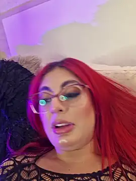 Scarlet Evanss  online show from May 17, 2026, 6:41 pm