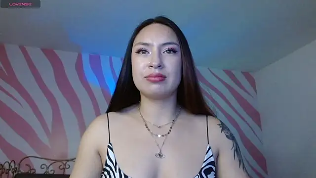 Scarlet queen4 online show from May 4, 2026, 1:03 pm