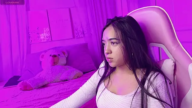 Zafirobm  online show from March 20, 2026, 5:19 am