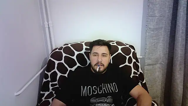 Gianiboy99 online show from May 13, 2026, 8:49 pm