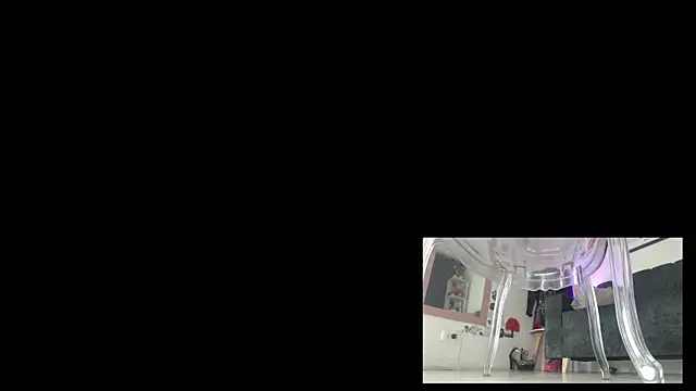 Snapshot of Zully_Green chatting on June 10, 2026, 3:41 am Zully Green online show from June 10, 2026, 3:41 am