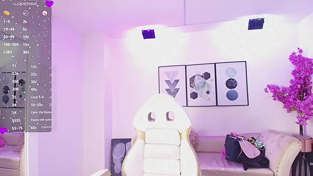 Snapshot of Kitty__meow chatting on May 21, 2026, 12:35 pm Kitty meow online show from May 21, 2026, 12:35 pm