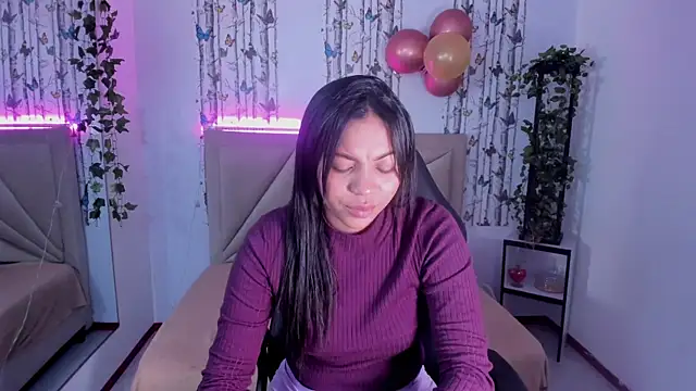 Snapshot of adhara_angelss chatting on May 15, 2026, 3:37 am adhara angelss online show from May 15, 2026, 3:37 am