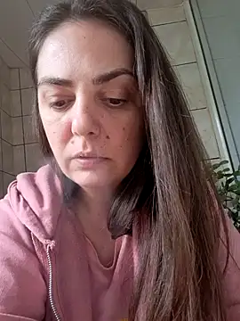 Arya Malone online show from June 2, 2026, 11:43 am