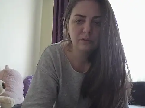 Arya Malone online show from March 25, 2026, 8:14 am