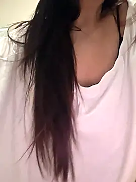 Snapshot of karen_vix chatting on March 19, 2026, 4:40 pm karen vix online show from March 19, 2026, 4:40 pm